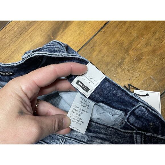 Judy Blue Jeans Womens 9/29 Distressed Straight Fit Mid Rise Raw Hem NWT - Picture 6 of 10